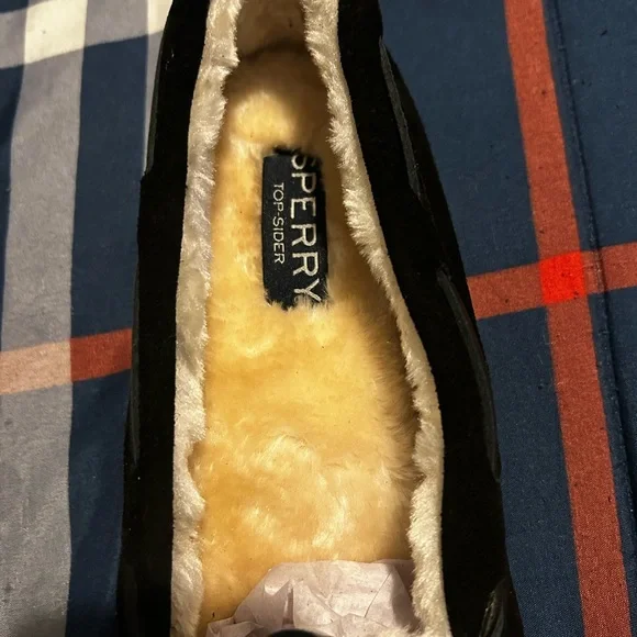 Sperry Women's Black Moccasins - Picture 4 of 8